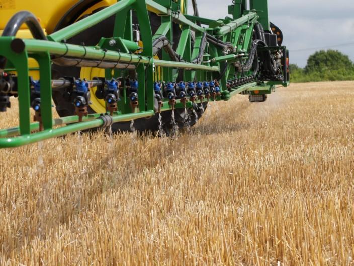 Cuida del suelo y agua.